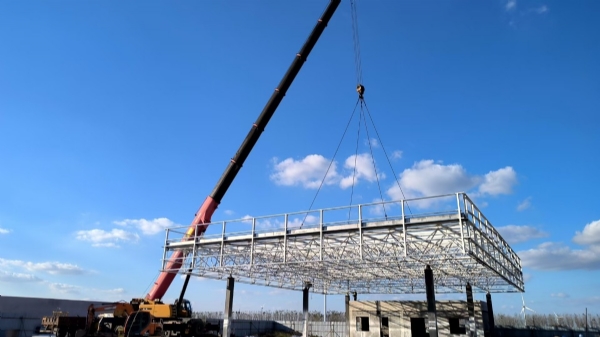 冬天网架结构施工技巧